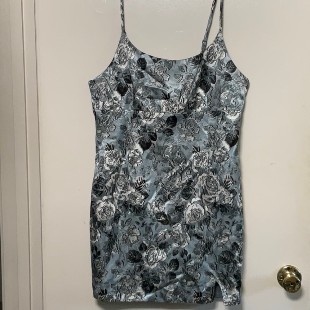 Patterned dress